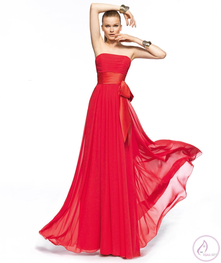 Straplez Kırmızı Abiye Elbise Modelleri